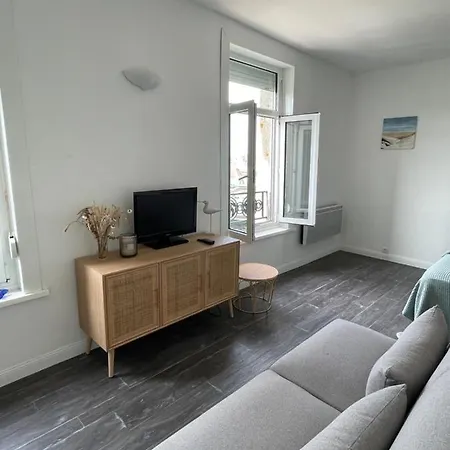 Vue Degagee Sur Le Wimereux , A 100M De La Plage Et Du Centre Ville, Exposition Sud Extérieur photo